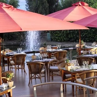 Le Meridien And 酒店 利马索尔
